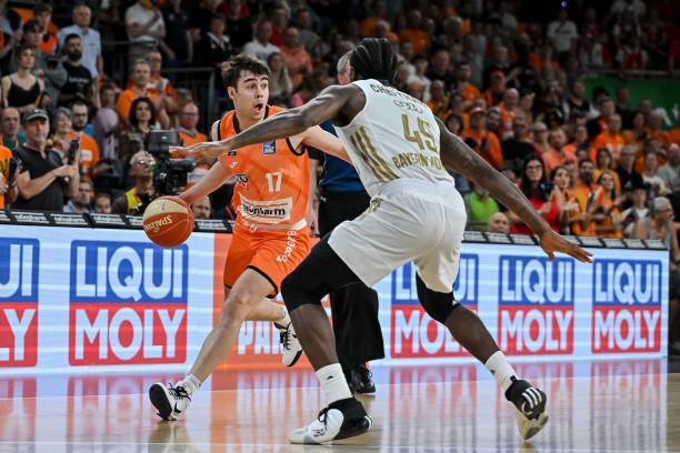 亚冬会将真 亚冬会将真